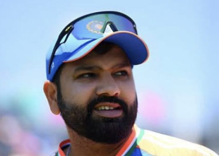 Defensive Rohit exposes his weak mentality while India batted first again  Pakistan