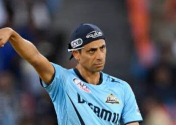 Steering the Titans’ fortunes: Ashish Nehra da jawab nahi!