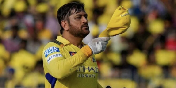 Dhoni Wanted to Buy Into CSK, Stake Talks Ended in Deadlock