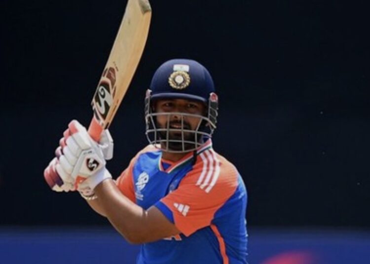 ‘Pushed out without much opportunity’: Establishment sentiment puts Rishab Pant ahead of Dhruv Jurel